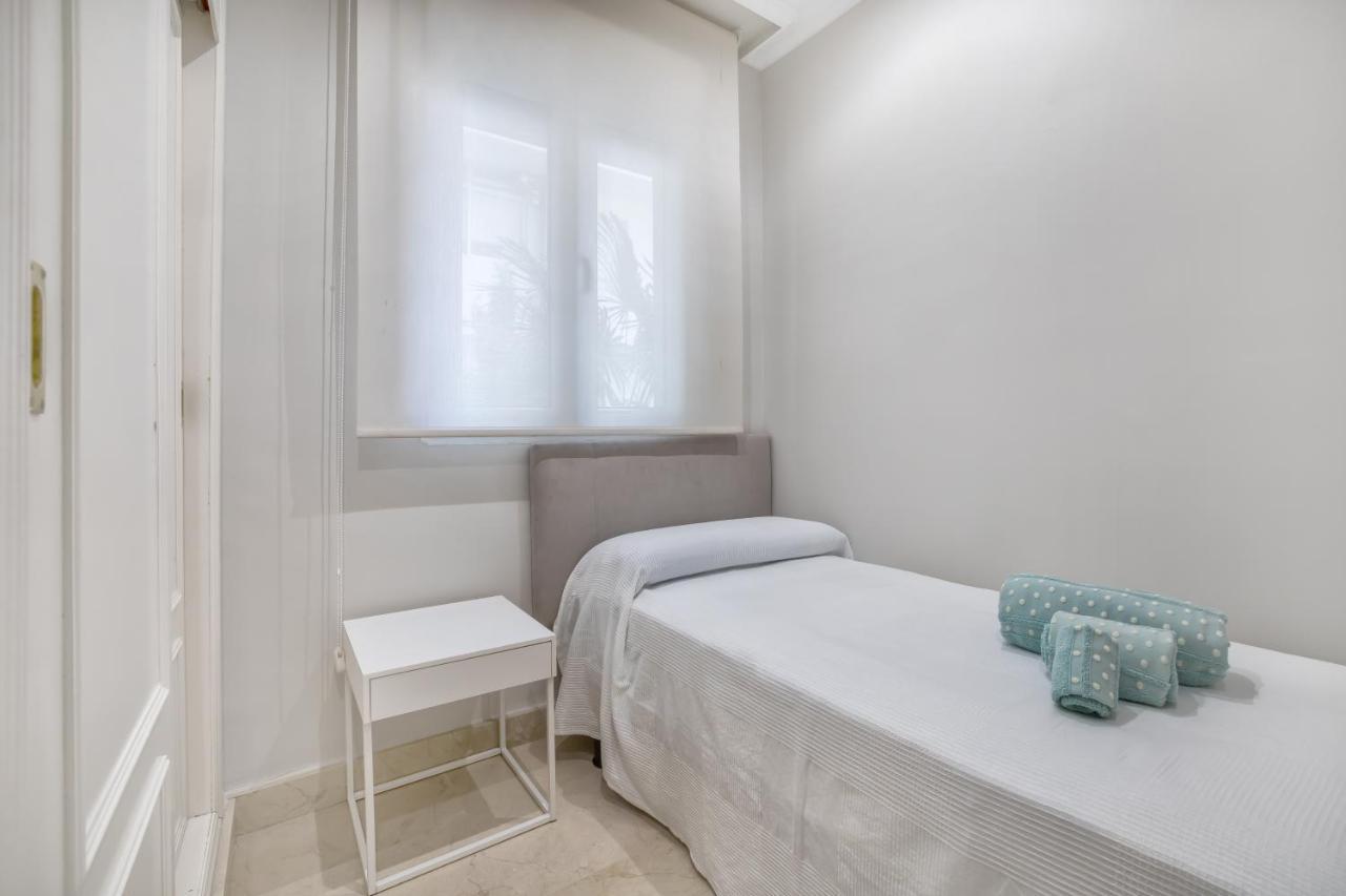 Apartamento Los Tilos & Parking & Piscina Cordoba Dış mekan fotoğraf